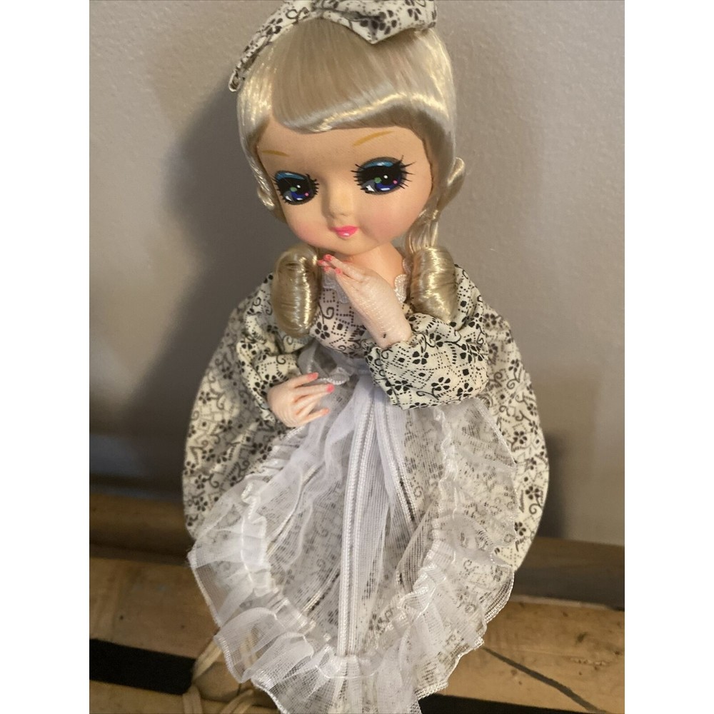 Set Of 2 fashion dolls hand made For Esco Imports - Picture 5 of 6